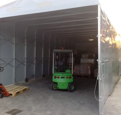 Groß-Garage
